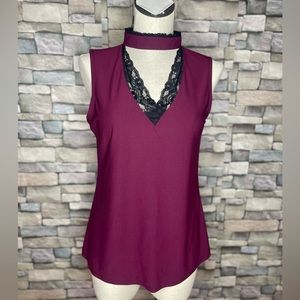 tempted hearts beautiful maroon tank top with black lace neck & choker collar